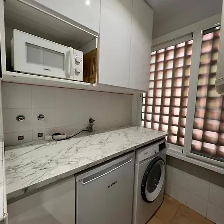 Oasis De Marbella, 2 Bedrooms On The Golden Mile Marbella